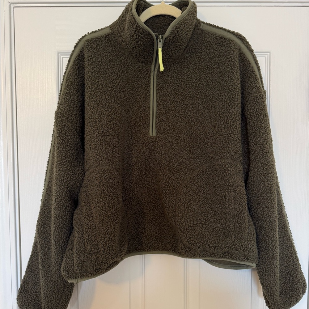 Old Navy Sherpa Quarter Zip